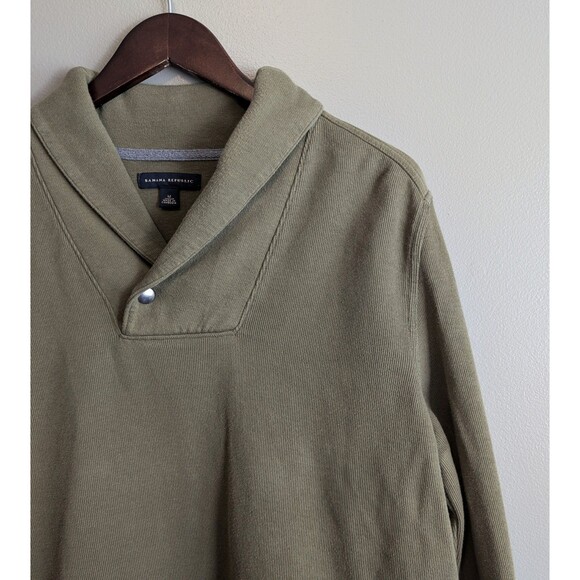 Banana Republic Size Medium Shawl Collar Sweater Mens Olive Green Pullover M - Picture 3 of 5